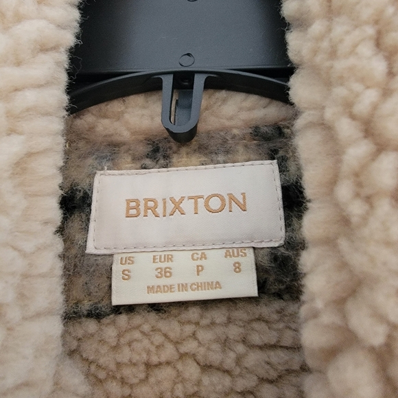 Brixton Nouvelle Plaid Sherpa Coat Size S NWT - Picture 5 of 9